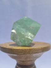 Load image into Gallery viewer, Fluorite Cube