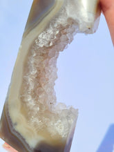 Load image into Gallery viewer, Agate Slice Point