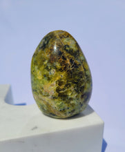 Load image into Gallery viewer, Green Opal Freeform