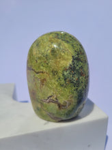 Load image into Gallery viewer, Green Opal Freeform