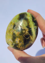 Load image into Gallery viewer, Green Opal Freeform
