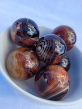 Load image into Gallery viewer, Sardonyx Sphere