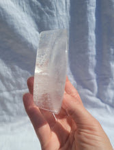 Load image into Gallery viewer, Clear Quartz Moon Bowl