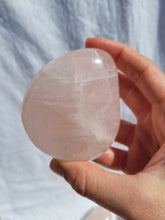 Load image into Gallery viewer, Rose Quartz Palmstone - Large