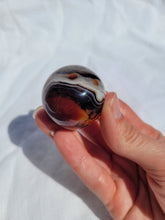 Load image into Gallery viewer, Sardonyx Sphere