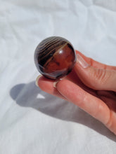 Load image into Gallery viewer, Sardonyx Sphere