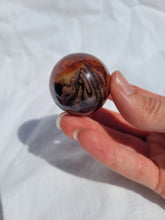 Load image into Gallery viewer, Sardonyx Sphere