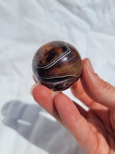 Load image into Gallery viewer, Sardonyx Sphere
