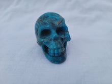 Load image into Gallery viewer, Apatite Skull