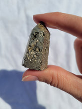 Load image into Gallery viewer, Pyrite Mini Point