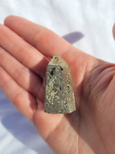 Load image into Gallery viewer, Pyrite Mini Point