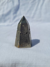 Load image into Gallery viewer, Pyrite Mini Point