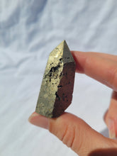Load image into Gallery viewer, Pyrite Mini Point