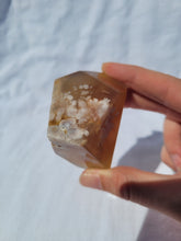 Load image into Gallery viewer, Flower Agate Freeform
