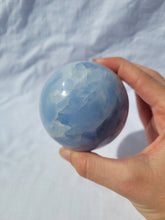 Load image into Gallery viewer, Blue Calcite Sphere