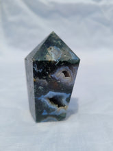 Load image into Gallery viewer, Moss Agate Generator