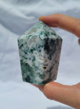Load image into Gallery viewer, Moss Agate Generator