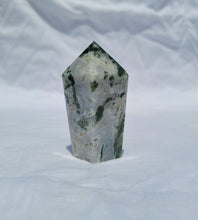 Load image into Gallery viewer, Moss Agate Generator