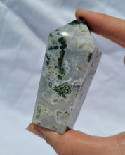 Load image into Gallery viewer, Moss Agate Generator