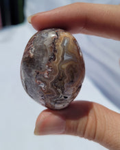 Load image into Gallery viewer, Crazy Lace Agate Tumble