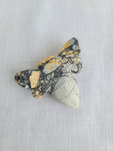 Load image into Gallery viewer, Maligano Jasper Bee