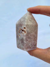 Load image into Gallery viewer, Pink Amethyst Generator