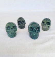 Load image into Gallery viewer, Moss Agate Skull - Small