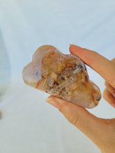 Load image into Gallery viewer, Flower Agate Cloud