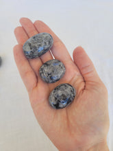 Load image into Gallery viewer, Lavikite Tumble - Medium