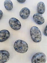 Load image into Gallery viewer, Lavikite Tumble - Medium