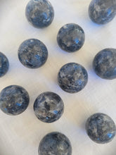 Load image into Gallery viewer, Lavikite Sphere