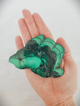 Load image into Gallery viewer, Malachite Slice