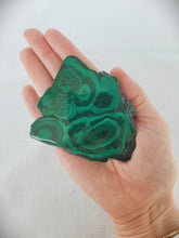 Load image into Gallery viewer, Malachite Slice