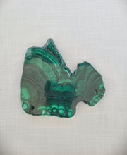 Load image into Gallery viewer, Malachite Slice