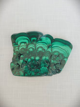 Load image into Gallery viewer, Malachite Slice