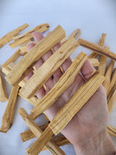 Load image into Gallery viewer, Palo Santo