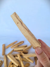 Load image into Gallery viewer, Palo Santo