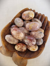 Load image into Gallery viewer, Flower Agate Tumble