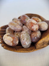 Load image into Gallery viewer, Flower Agate Tumble