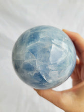 Load image into Gallery viewer, Blue Calcite Sphere