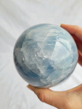 Load image into Gallery viewer, Blue Calcite Sphere
