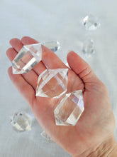 Load image into Gallery viewer, Clear Quartz Double Terminated Point