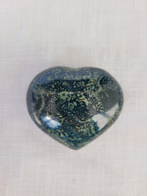 Load image into Gallery viewer, Kambaba Heart