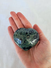Load image into Gallery viewer, Kambaba Heart