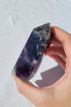 Load image into Gallery viewer, Fluorite Point