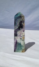 Load image into Gallery viewer, Fluorite Point