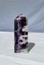 Load image into Gallery viewer, Fluorite Point