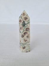 Load image into Gallery viewer, Flower Rhyolite Point