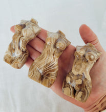 Load image into Gallery viewer, Chocolate Calcite Body