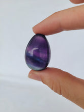 Load image into Gallery viewer, Fluorite Egg